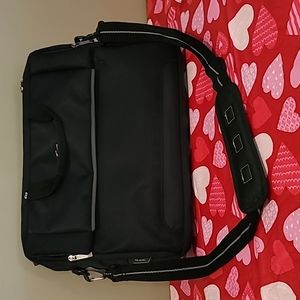Solo laptop briefcase.